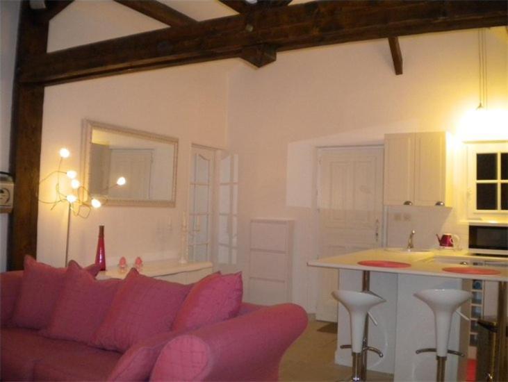 Aux Marguerites Villa Sainte-Genevieve-les-Gasny Oda fotoğraf